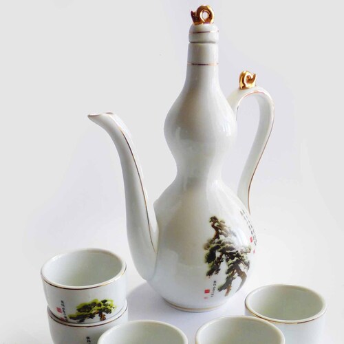 10pc High Quality White Porcelain Sake Set w/ shops Gourd Shaped Ewer Teapot 1980s MILYANG Ceramics Korea Original Box Nantou Mountains & Poem