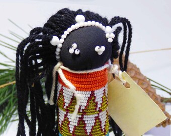 Vintage SANGOMA DOLL South African Zulu African Glass Seed Bead iSangoma Doll Corn Cob Core Fabric Yarn Hair Indigenous Child Toy Doll