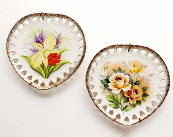 Set of 2 Enesco Flower Garden Porcelain 1950s Heart Shaped Cut Out Porcelain Wall Plates Hand Painted Roses Iris Lavender Flower Bouquets