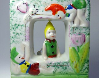 1950s Pixie Garden Window Vase Complete w/ Flowers Bees Gnomes Elves Sprites Block Shaped Porcelain White Vase Sponged Finishes Japan