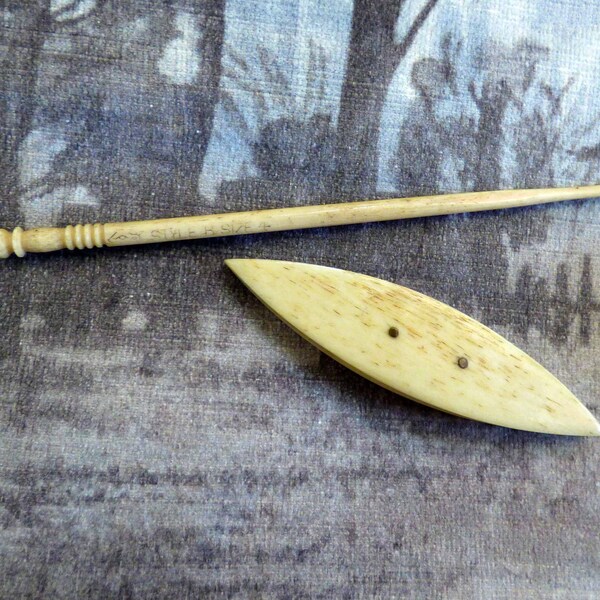 Antique Sewing Tools Hand Carved Bovine Bone Lace Tatting Ivory Shuttle & Signed Crochet Hook Pre 30s Seamstress sewing lover steampunk gift