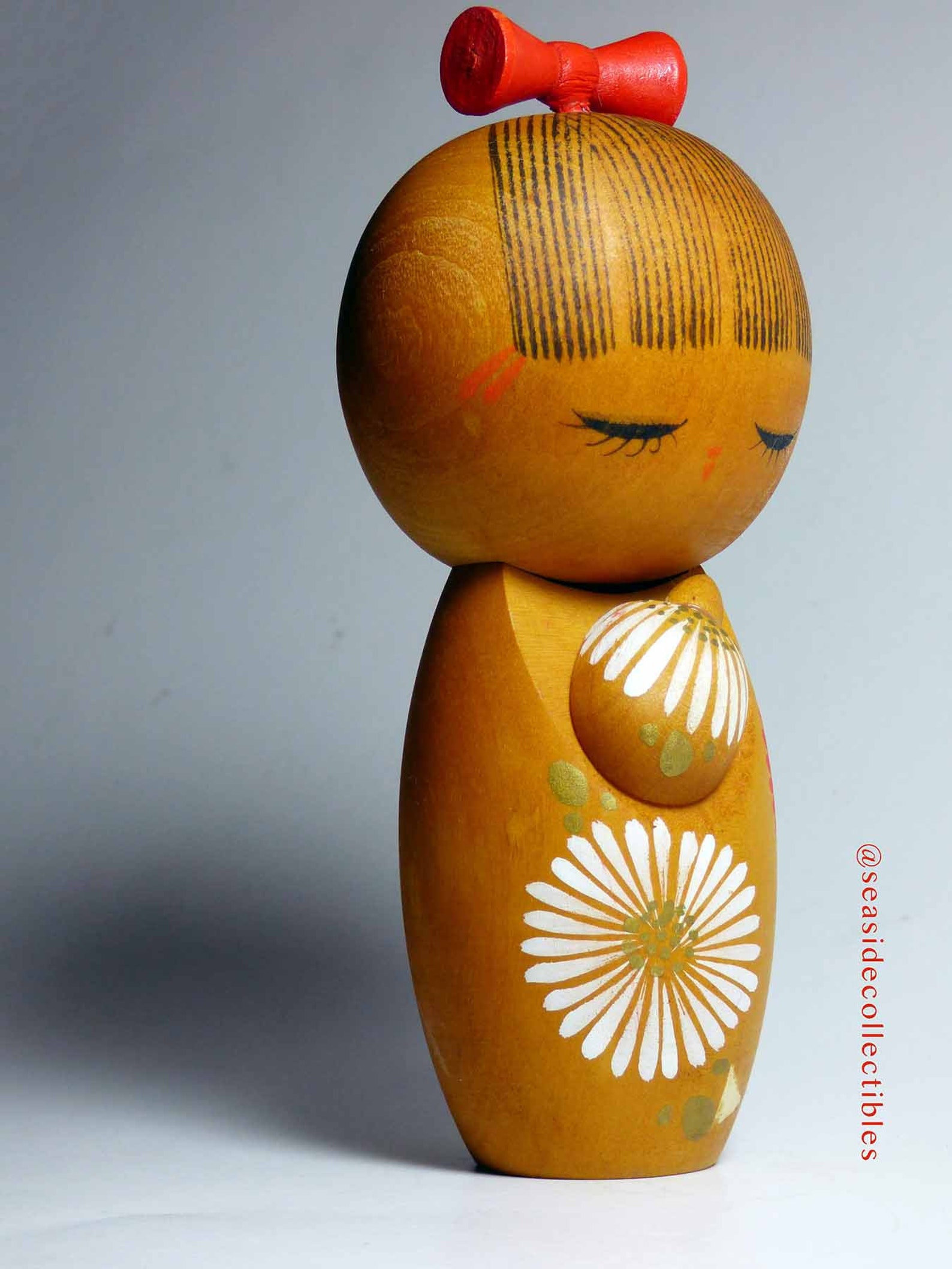 aoki ryoka kokeshi
