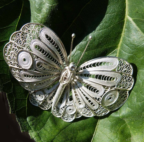 Art Nouveau Era Butterfly Cannetille Filigree Pin Brooch 800 