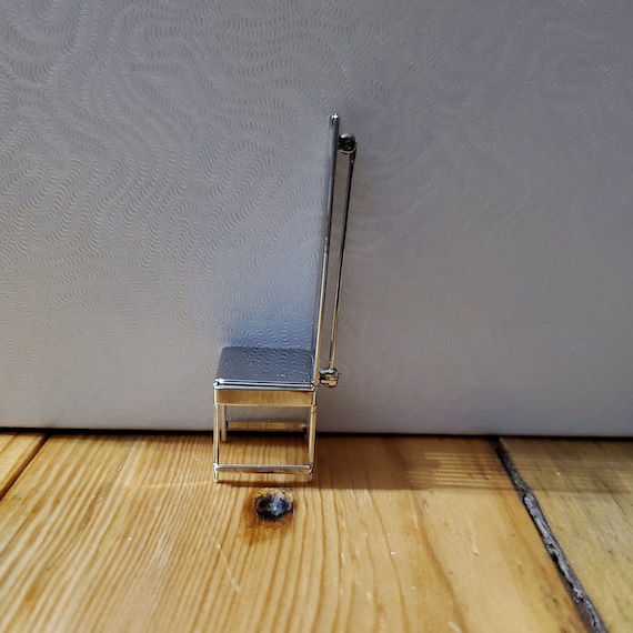 Robie House Chair Pin Frank Lloyd Wright - Gem