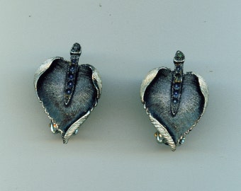 Vintage Black Leaf Earrings
