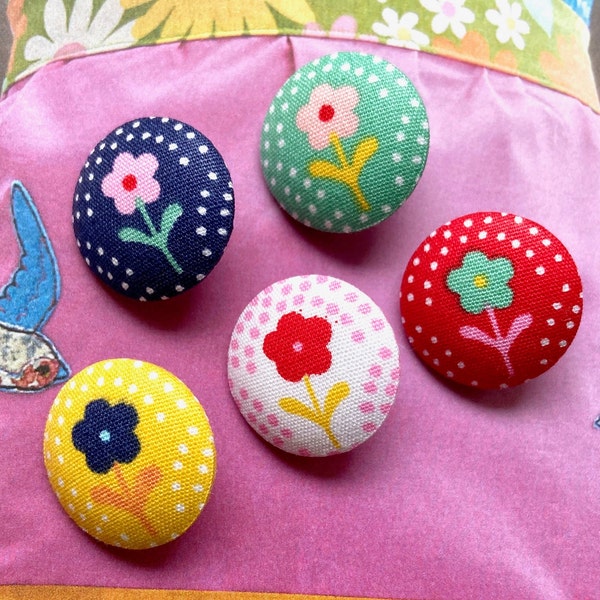 Handmade Country Yellow Red Pink Blue Floral Flower Fabric Covered Buttons, Flat Backs, 0.8 Inches CHOOSE COLOR 5's