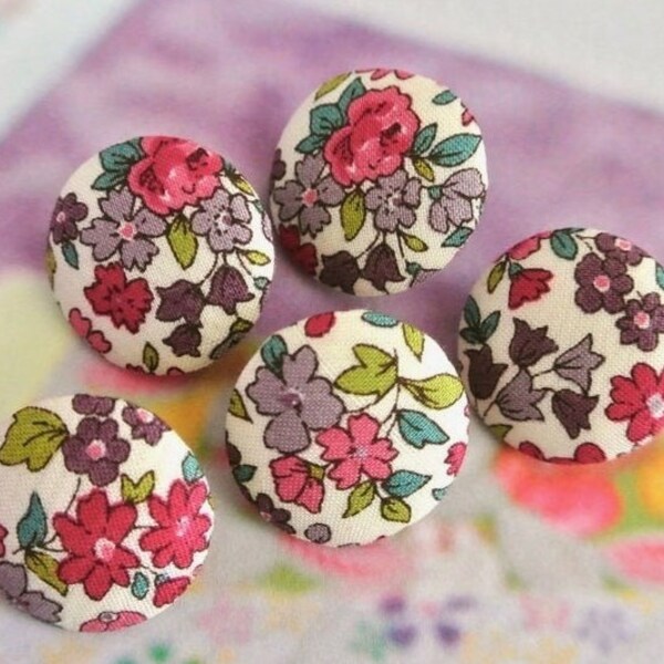 Frou Frou fait main, rose foncé violet vert, fleurs florales, boutons recouverts de tissu, aimants fleurs, dos plat, choix de la taille (format 5)