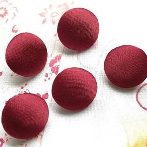 5 knappar i mörk vinröd satin, bröllopsklänning, kavaj, klänning, skjorta, VÄLJ STORLEK
