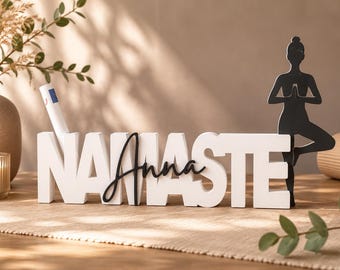 Regalo de dinero Namaste, soporte con el nombre deseado: soporte de yoga personalizado impreso en 3D.