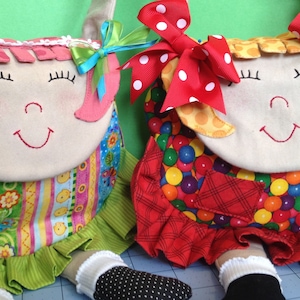 Muster--Puppentasche--es ist eine Puppe und es ist s Geldbörse - kleine Geschenke des Mädchens, Geburtstage, für Näher, Geschenke