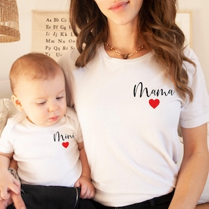 Family Heart T-shirt, Mama Mini Matching Set, Baby Shower Gift, Mother Daughter Shirts, Matching Mommy and Me Shirt, Baby and Mama Shirt
