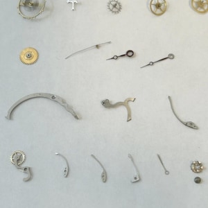 Landeron Monopusher Chronograph Watch Movement Parts Cal 2 3 15 Dial Hands Sub image 7