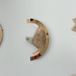Omega Cal 351 Uhrenteile Uhrwerk Balance Gabel Rad Feder 350 354 352 353 3 Bild 8