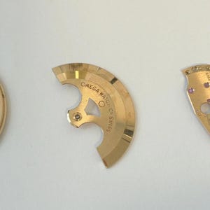 Omega 752 Watch Movement Parts Balance Fork Wheel Spring Bridge Calander Desk image 10