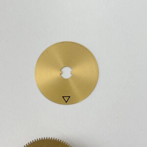 Jaeger LeCoultre Cal 219 Clock Movement Part Balance Fork Barrel Wheel Dial image 10