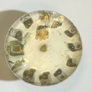 Movimiento del reloj Omega Cal 560, pieza de equilibrio, rueda de horquilla, puente de resorte, bisel de escritorio 4 imagen 9