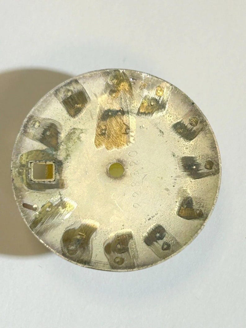 Movimiento del reloj Omega Cal 560, pieza de equilibrio, rueda de horquilla, puente de resorte, bisel de escritorio 4 imagen 9