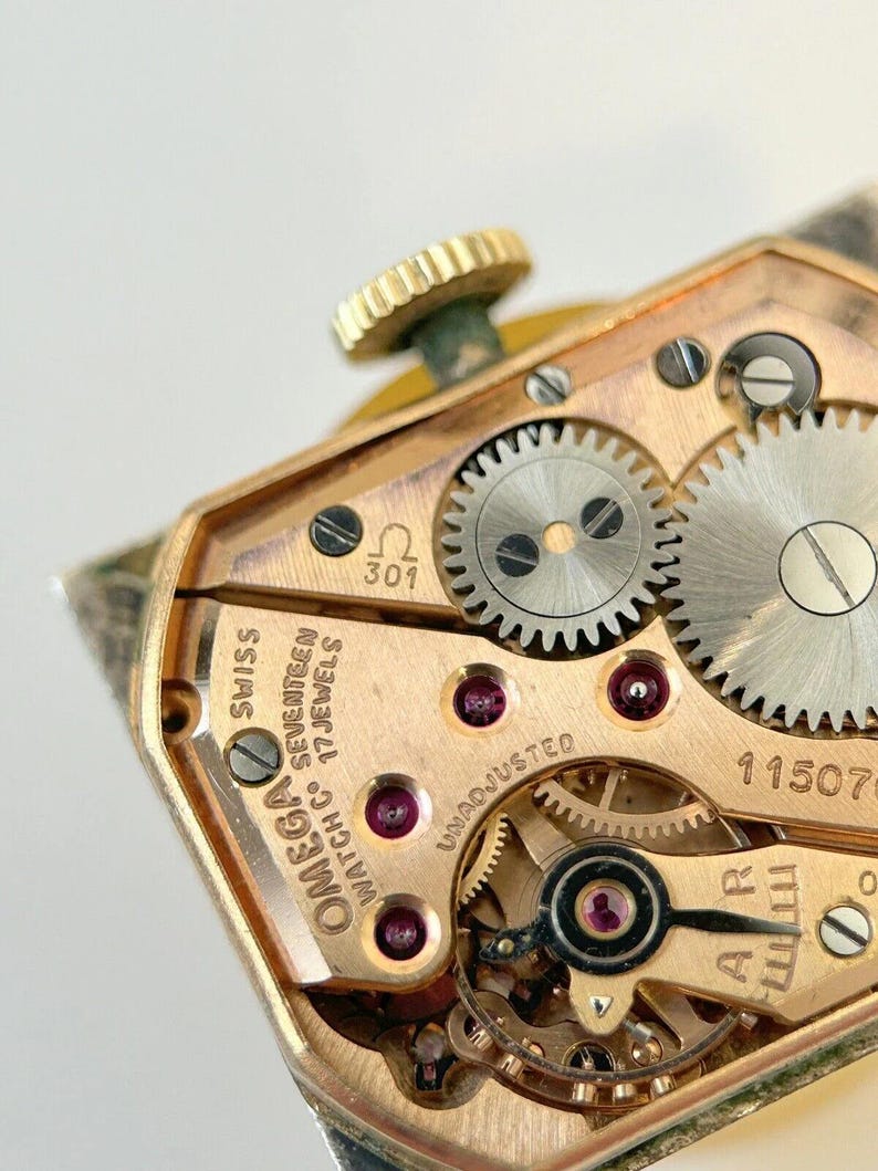 Omega Cal 301 Watch Movement For Parts Balance Fork Spring Bridge image 4