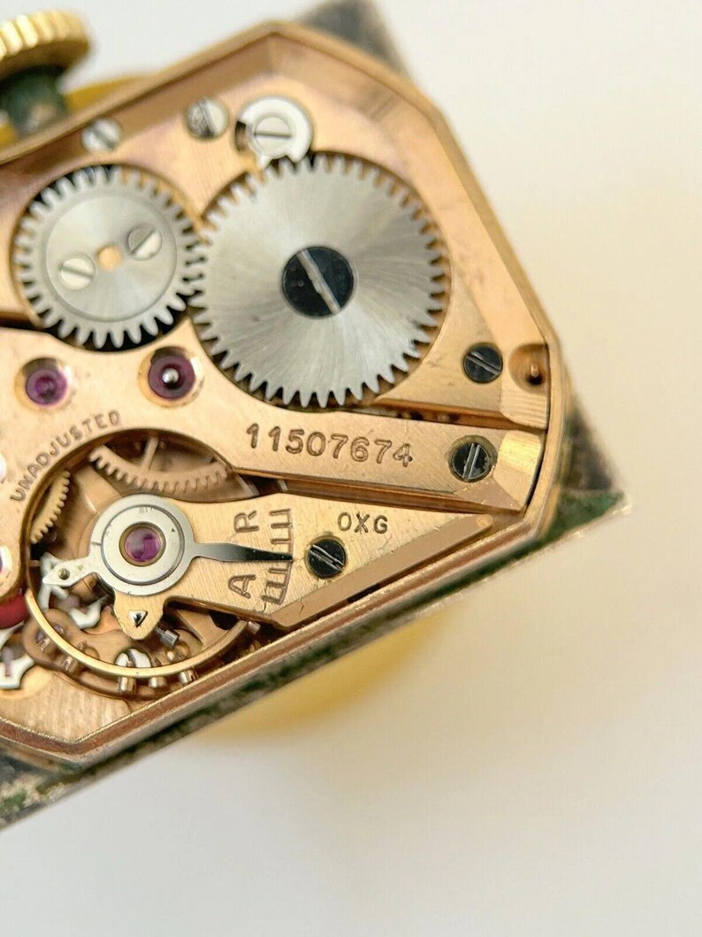 Omega Cal 301 Watch Movement For Parts Balance Fork Spring Bridge image 3