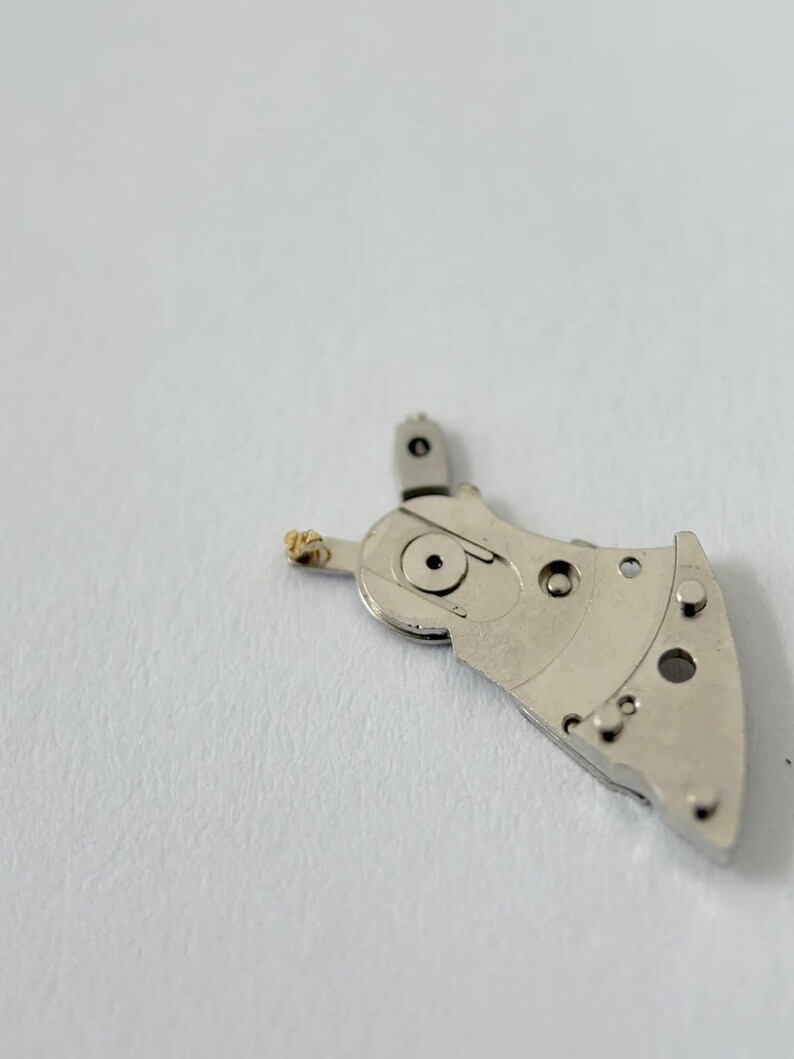 Zodiac Cal 70-72 Watch Movement Part Balance Fork Wheel Spring Bridge Disk Sea image 12