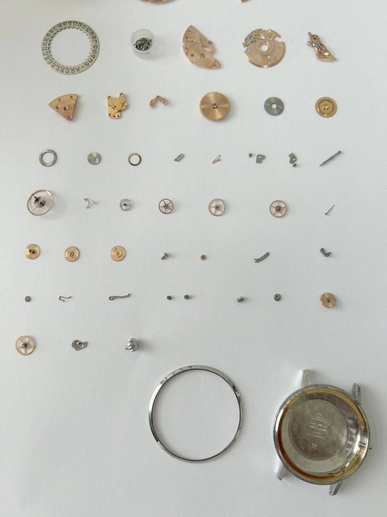 Omega Cal 562 Watch Movement Parts Balance Fork Wheel Spring Bridge 166.020 5 image 3