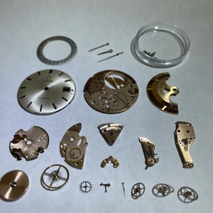 Omega Cal 565 Parts Movement Balance Fork Wheels Springs Bridge image 5