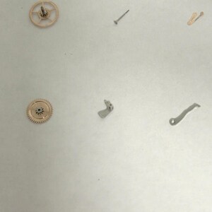 Omega Cal 562 Watch Movement Parts Balance Fork Wheel Spring Bridge 4 image 17