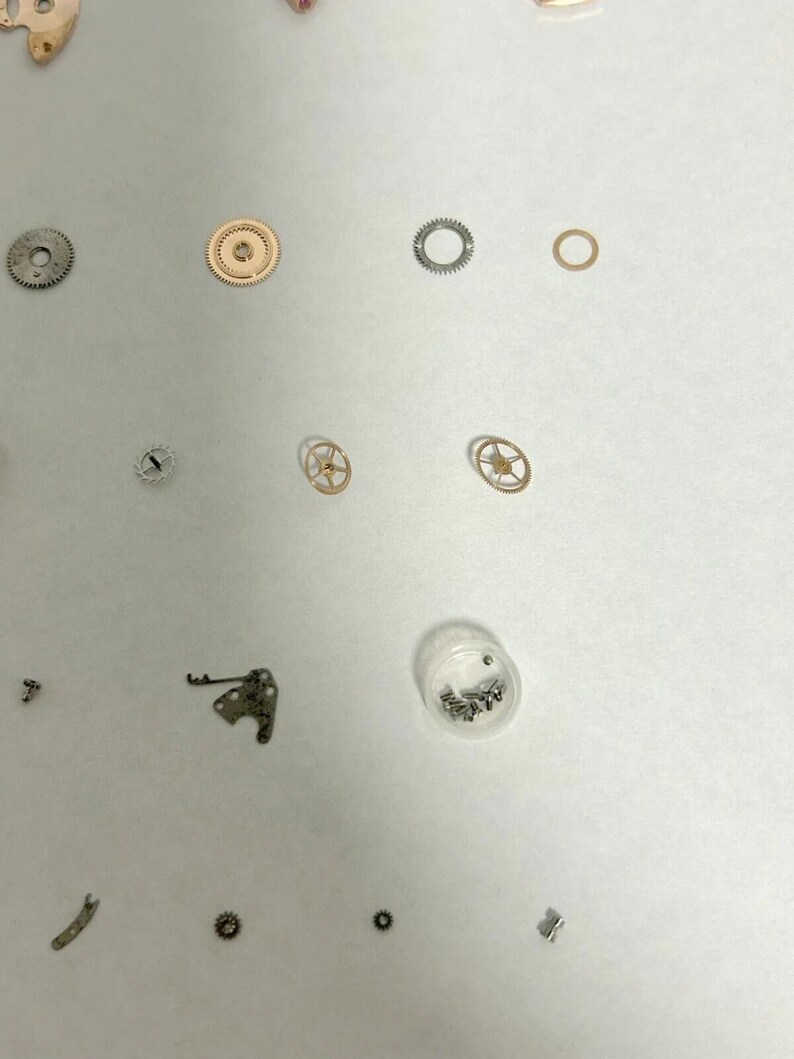 Omega Cal 562 Watch Movement Parts Balance Fork Wheel Spring Bridge 4 image 7