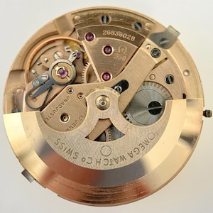 Omega Cal 550 Watch Movement Parts Dial Balance Spring Plate Fork Wheel Rotor 4 image 3