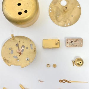 Imhof Striking Cal 76 9475 Clock Movement For Parts Balance Fork Key Knob Barrel image 2