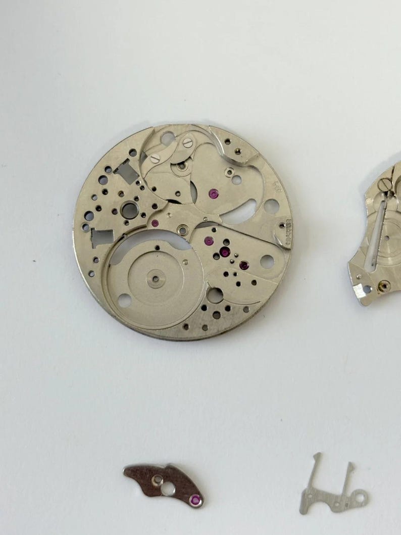Jaeger LeCoultre Cal 814 Memovox Alarm Movement Part Balance Fork Barrel Wheel image 6