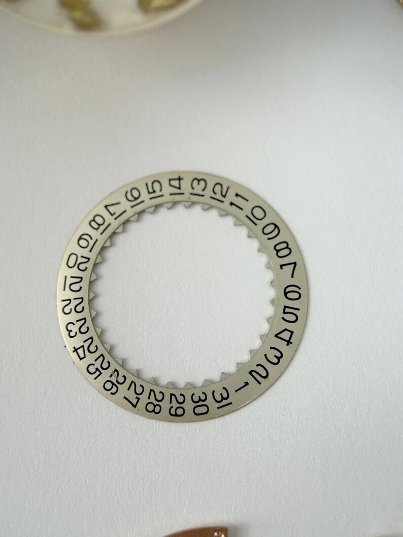 Omega Cal 562 Watch Movement Parts Balance Fork Wheel Spring Bridge 166.020 5 image 12