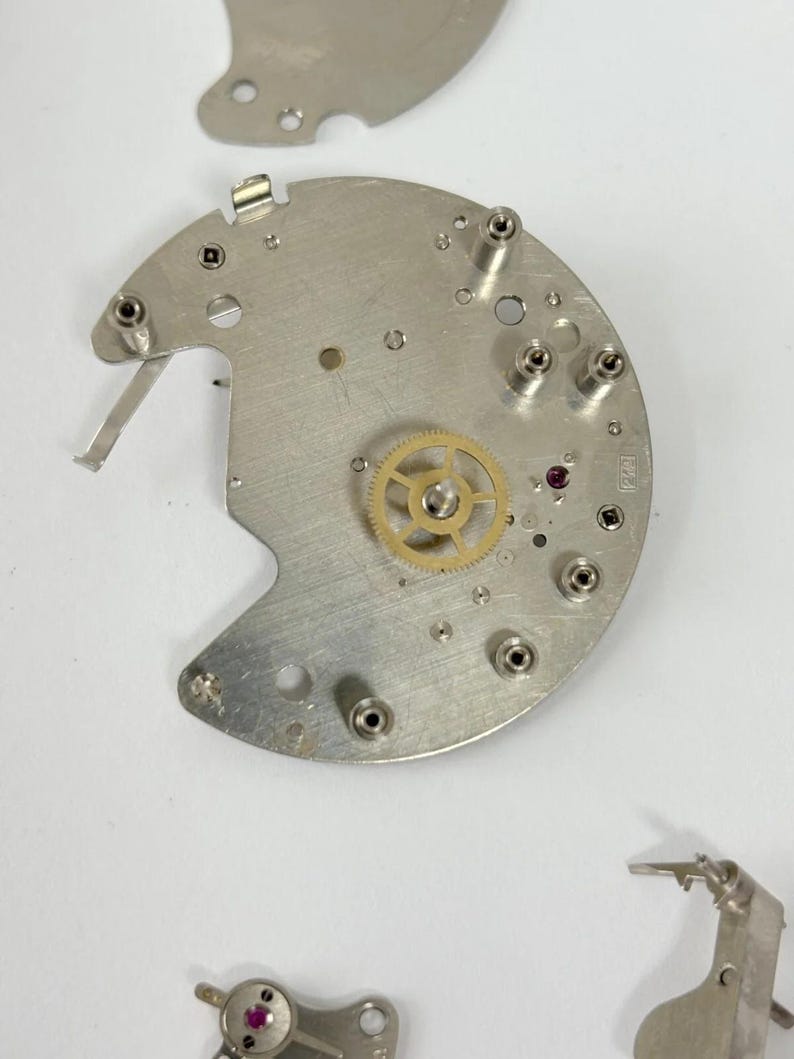 Jaeger LeCoultre Cal 219 Clock Movement Part Balance Fork Barrel Wheel Dial image 12