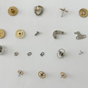 Jaeger LeCoultre Cal 219 Clock Movement Part Balance Fork Barrel Wheel Dial image 6