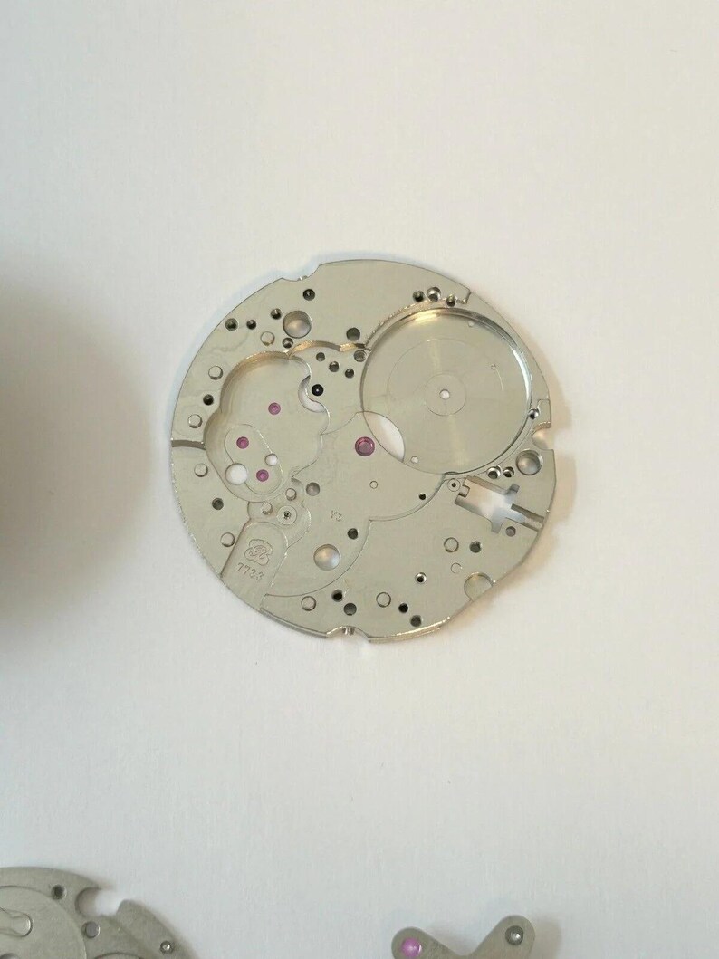 Vulcain 37mm chronograph Valjoux Cal 7733 Watch Movement Parts Dial 7734 7736 image 10