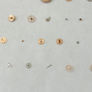 Omega Cal 563 Watch Parts Movement Calendar Disk Fork Wheels Springs Bridge 2 image 10