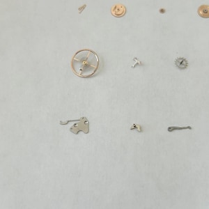 Omega Cal 563 Watch Parts Movement Calendar Disk Fork Wheels Springs Bridge 2 image 13