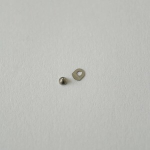 Omega Cal 500 Delar Urverk Balans Gaffel Hjul Fjäderbrygga 501 502 503 505 4 bild 12