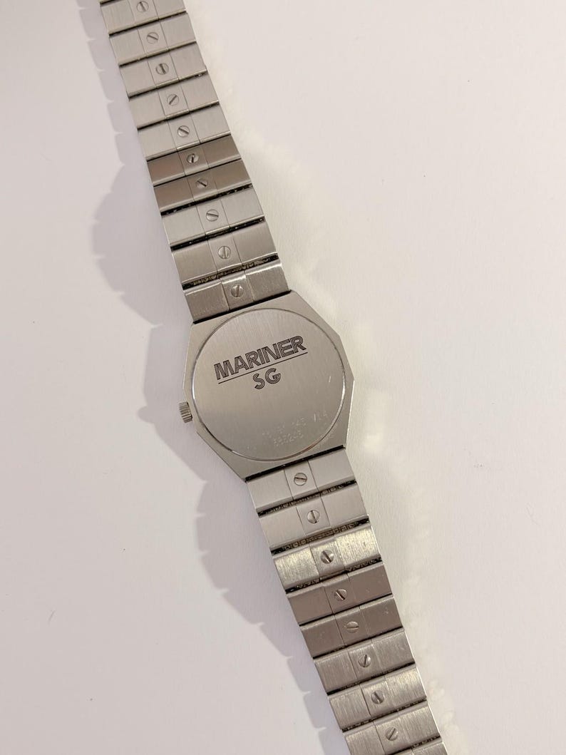 Concord Mariner 15 81 145 v14 Cal 959.001 PICK-A-PART movement 14mm extra link image 5