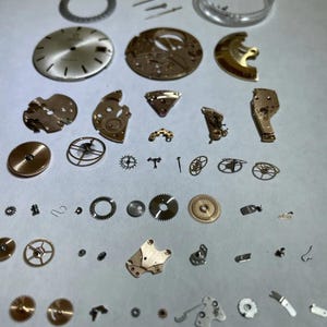 Omega Cal 565 Parts Movement Balance Fork Wheels Springs Bridge image 3