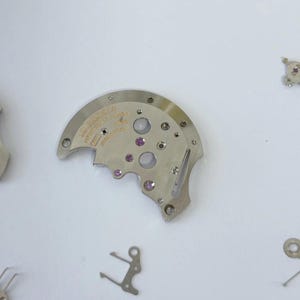 Jaeger LeCoultre Cal 814 Memovox Alarm Movement Part Balance Fork Barrel Wheel image 13