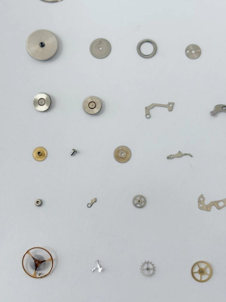 Zodiac Cal 70-72 Watch Movement Part Balance Fork Wheel Spring Bridge Disk Sea image 4