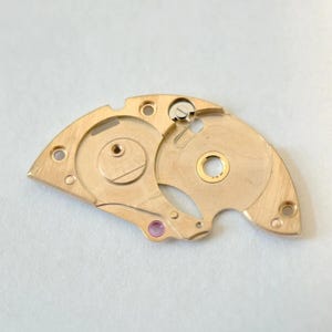 Omega Cal 565 Watch Movement Parts Balance Fork Wheel Spring Bridge Escapement 3 image 20