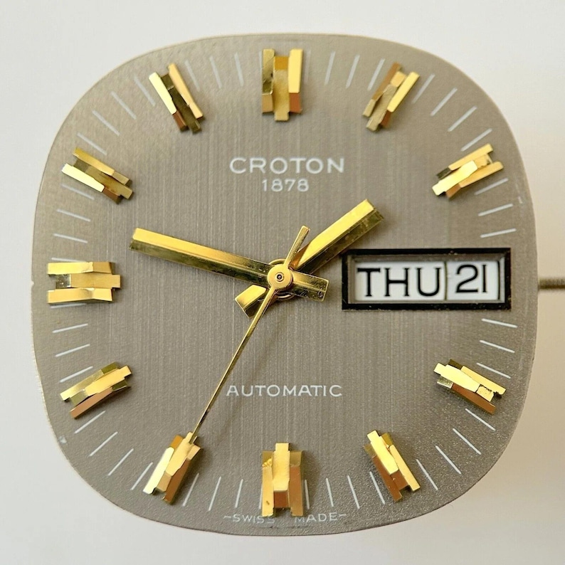 Croton Cal ETA 2789 Watch Parts Movement Balance Spring Dial Hand Calendar Desk image 2