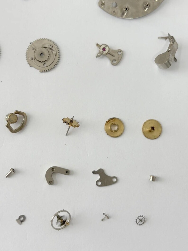 Jaeger LeCoultre Cal 219 Clock Movement Part Balance Fork Barrel Wheel Dial image 5