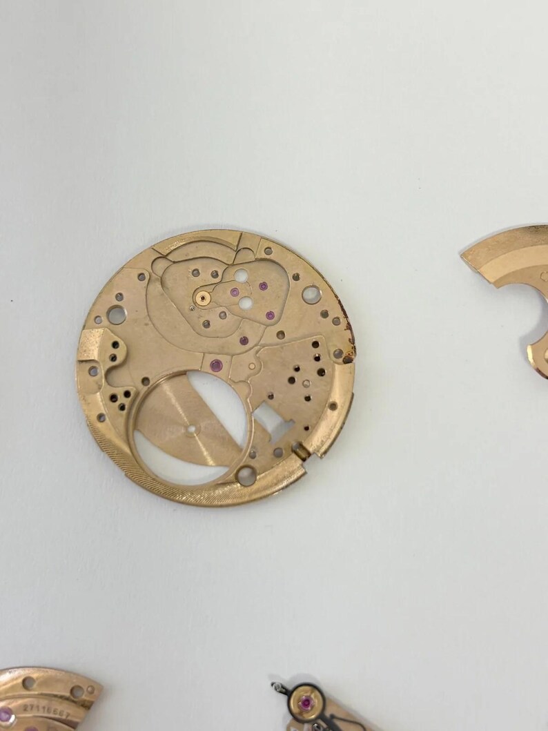 Omega Cal 550 Uhrwerk-Teile Zifferblatt Unruh Federplatte Gabelrad Rotor 6 Bild 8