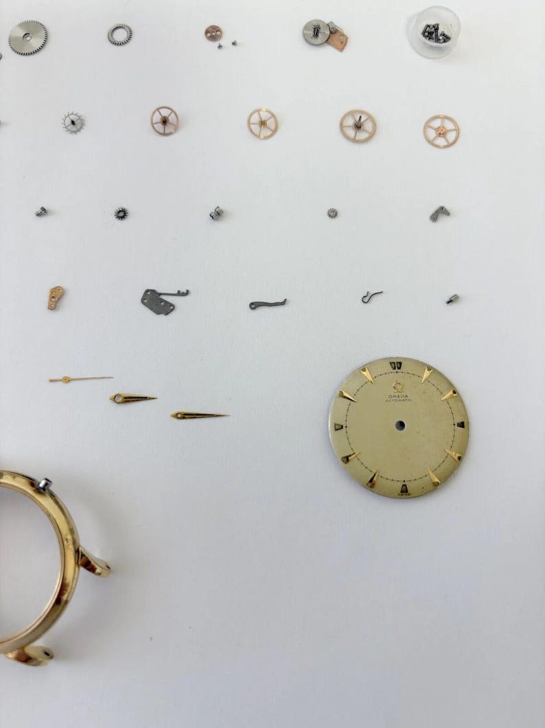 Piezas de reloj Omega Cal 351 Movimiento Balance Horquilla Rueda Resorte 350 354 352 353 355 imagen 5