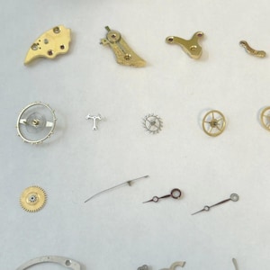 Landeron Monopusher Chronograph Watch Movement Parts Cal 2 3 15 Dial Hands Sub image 5