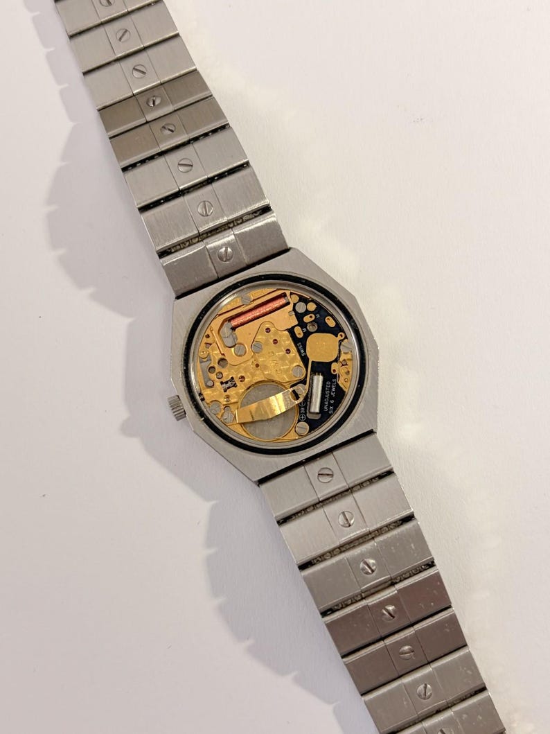 Concord Mariner 15 81 145 v14 Cal 959.001 PICK-A-PART movement 14mm extra link image 4