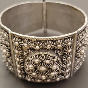 Vintage Silver bracelet bangle cuff with filagree and beading 7 inch